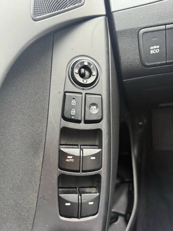 2016 Hyundai Elantra Value Edition