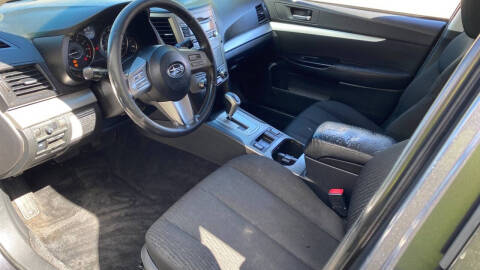 2010 Subaru Outback 2.5i Premium