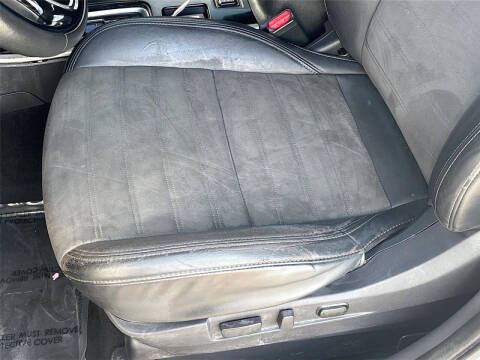 2020 Mitsubishi Outlander SE