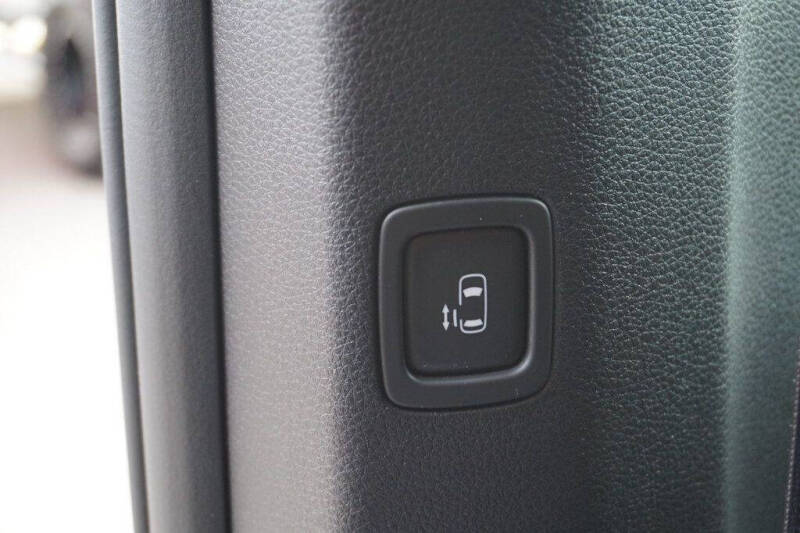 2022 Kia Carnival EX