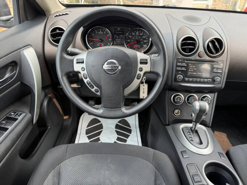 2014 Nissan Rogue Select S