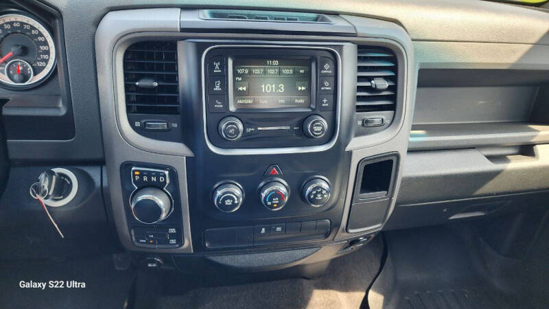 2017 RAM 1500 Express