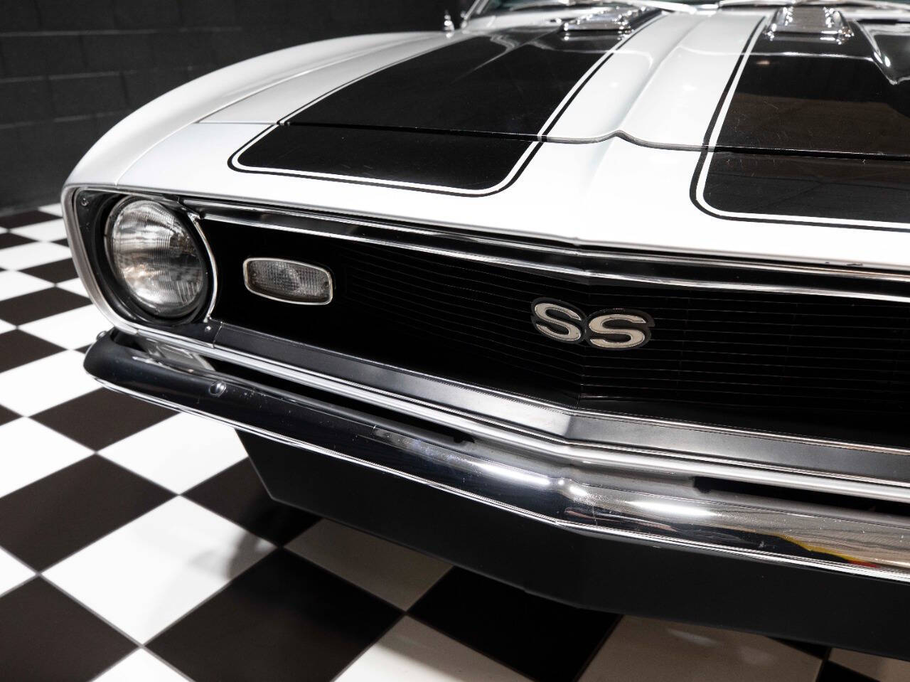 1968 Chevrolet Camaro 7