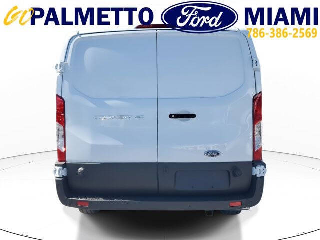 2024 Ford Transit