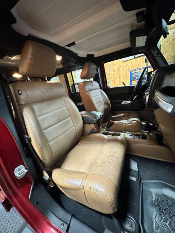 2012 Jeep Wrangler Unlimited Sahara