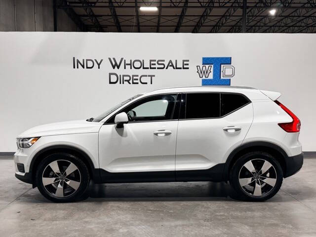 2019 Volvo XC40 T5 Momentum