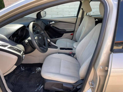 2017 Ford Focus SE