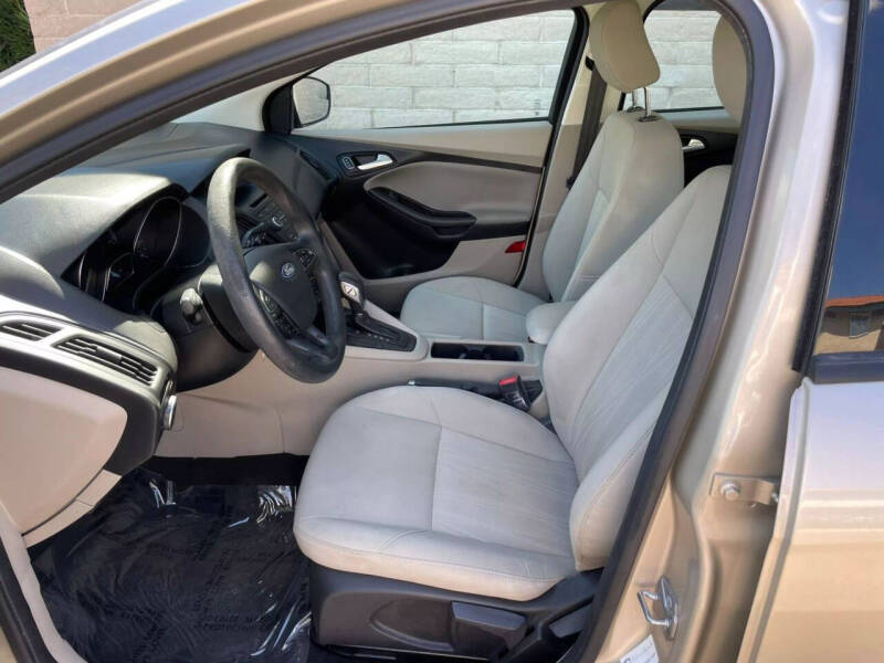 2017 Ford Focus SE