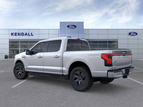 2025 Ford F-150 Lightning Lariat