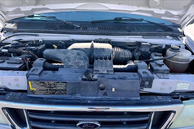 2005 Ford E-Series