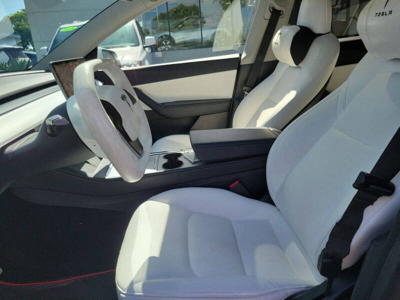2022 Tesla Model Y Performance
