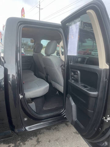 2017 RAM 1500 Express