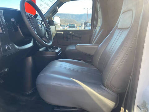 2018 Chevrolet Express 2500