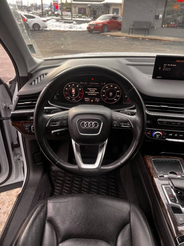 2017 Audi Q7 3.0T quattro Premium Plus