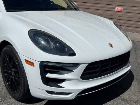 2017 Porsche Macan GTS