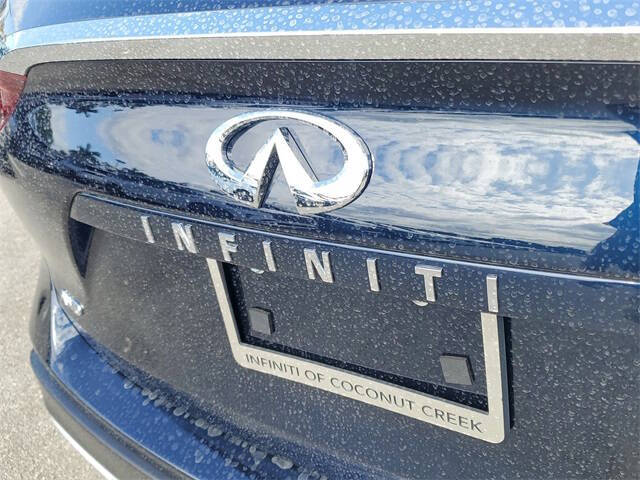 2025 Infiniti QX50 Luxe