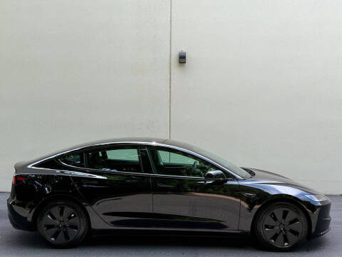 2024 Tesla Model 3 Long Range
