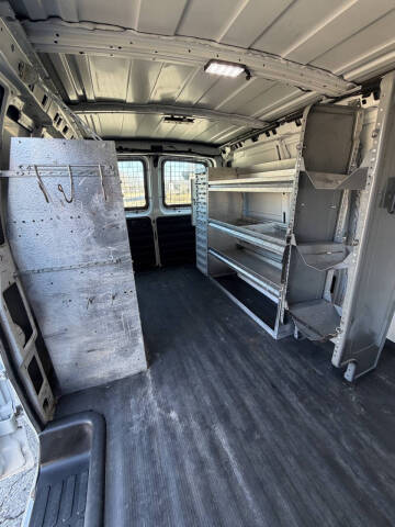 2019 Chevrolet Express 2500