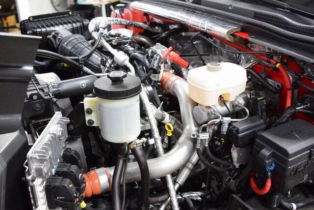 2025 Chevrolet Silverado 6500HD