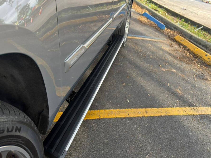 2017 Cadillac Escalade ESV Premium Luxury