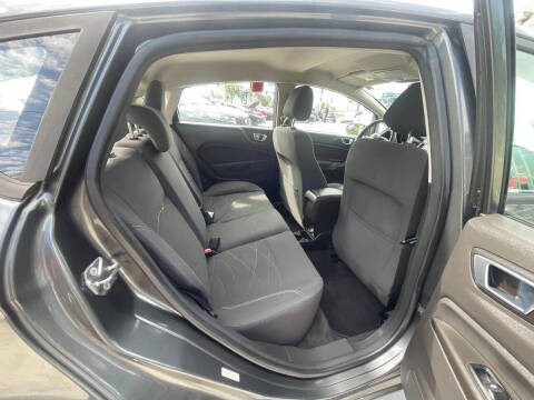 2016 Ford Fiesta SE
