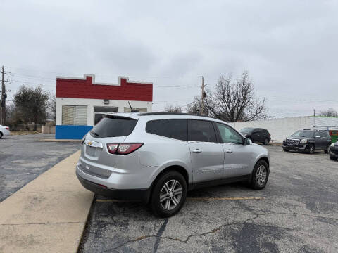 2017 Chevrolet Traverse LT