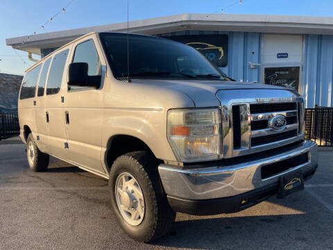 2008 Ford E-Series E-350 SD XLT