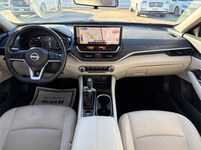 2023 Nissan Altima 2.5 SV