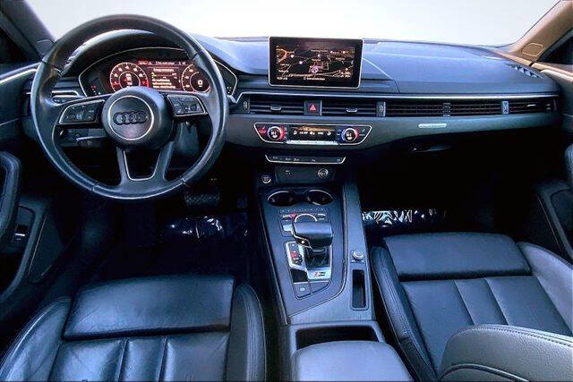 2019 Audi A4 quattro Premium Plus 45 TFSI