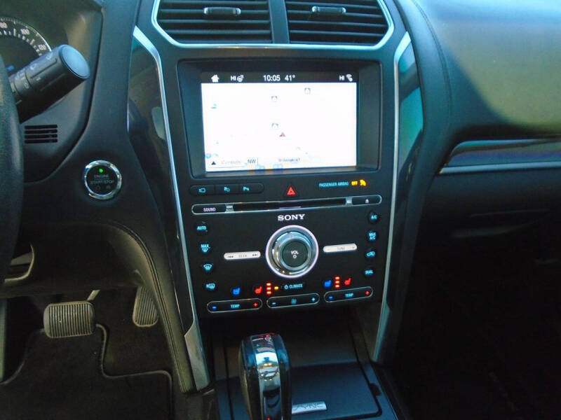 2017 Ford Explorer Platinum