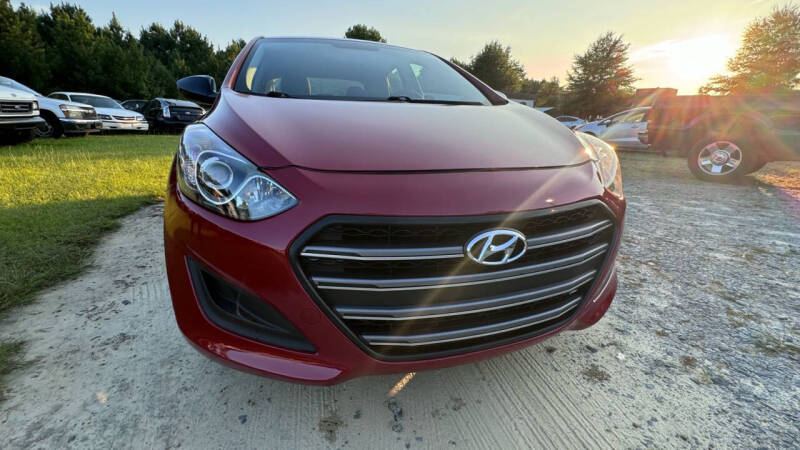 2016 Hyundai Elantra GT Base photo 24