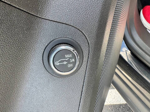 2017 GMC Acadia SLE-2