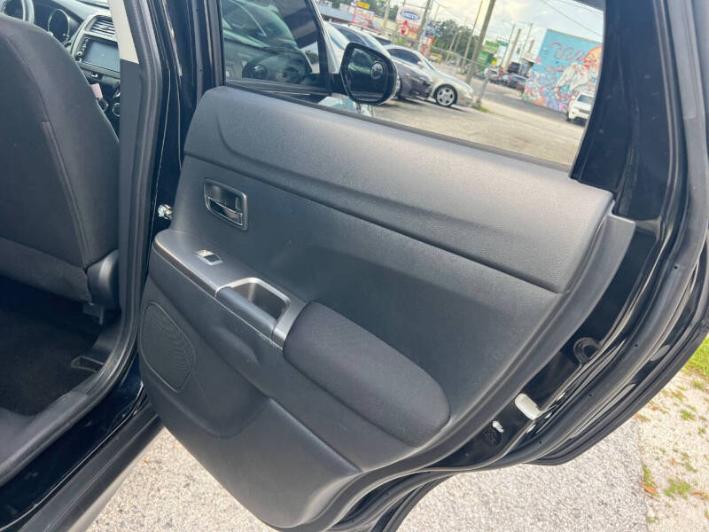 2019 Mitsubishi Outlander Sport Special Edition