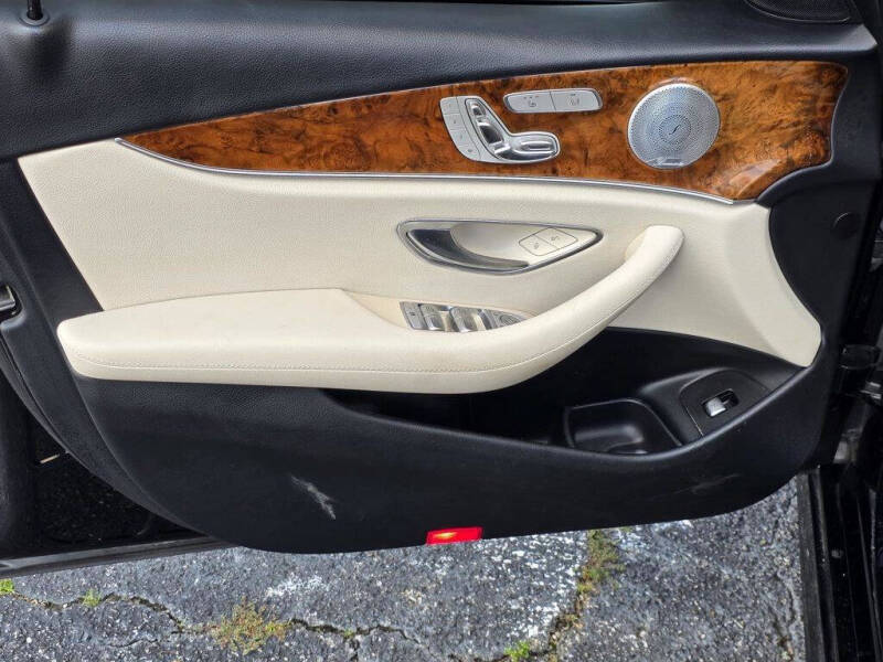 2018 Mercedes-Benz E-Class E 300