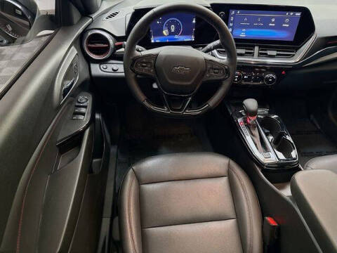 2025 Chevrolet Trax RS