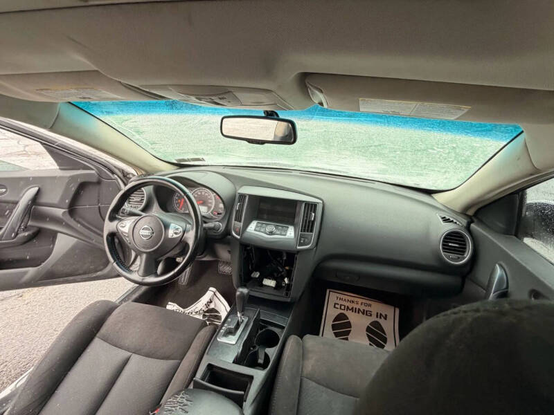 2012 Nissan Maxima