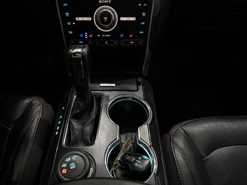 2017 Ford Explorer Sport