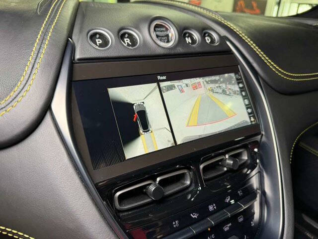 2021 Aston Martin DBX