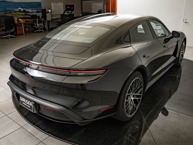 2026 Porsche Taycan