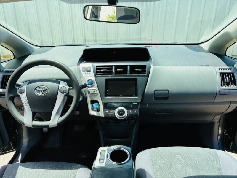 2013 Toyota Prius v Three