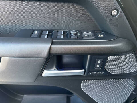 2022 Land Rover Defender