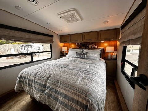2022 Keystone RV Arcadia 3370BH