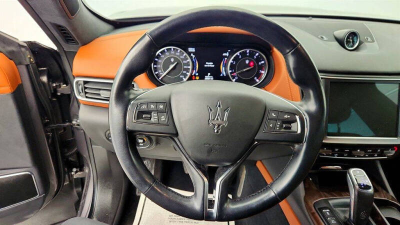 2022 Maserati Levante Modena