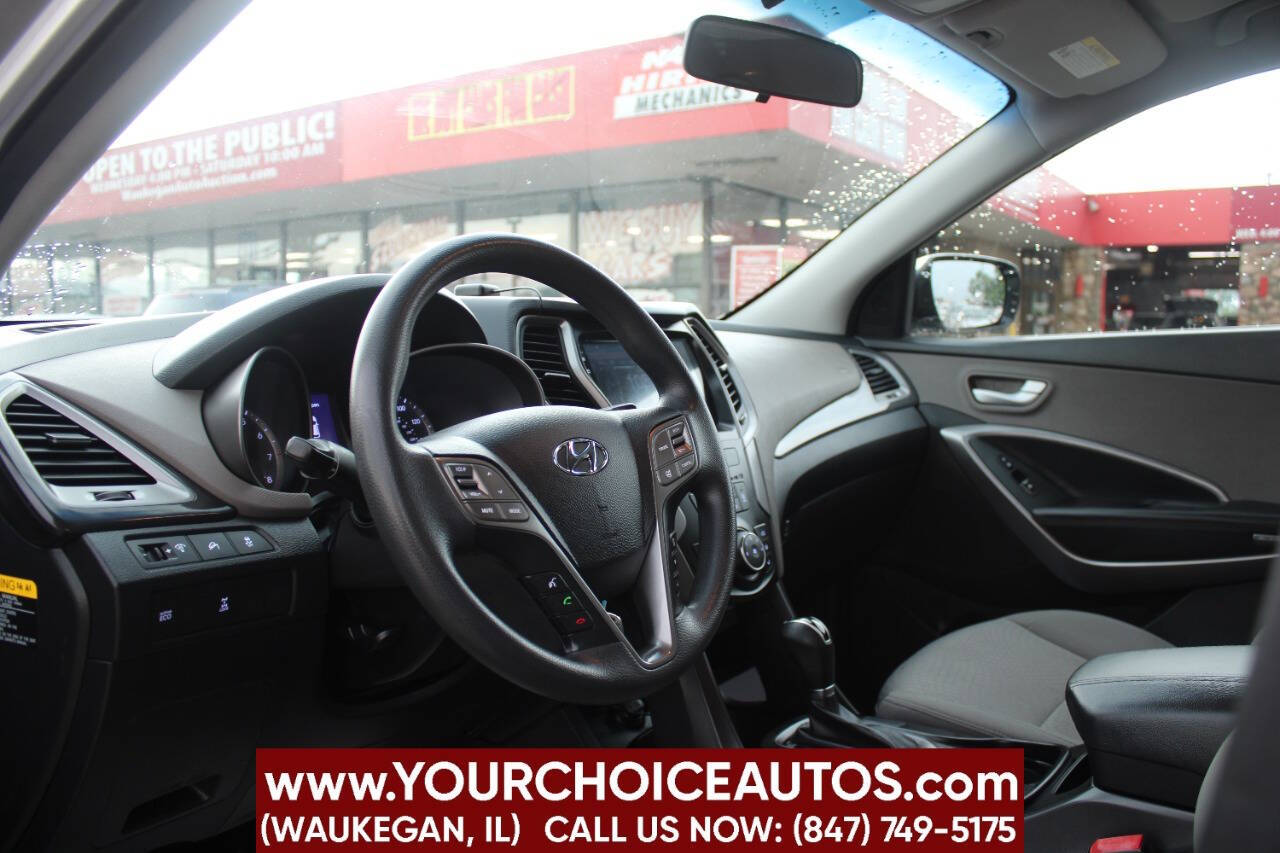 HyundaiSanta Fe Sport10