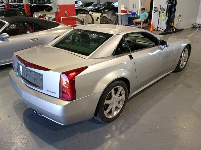 2006 Cadillac XLR