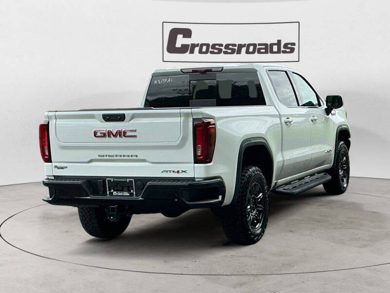 2025 GMC Sierra 1500 AT4X