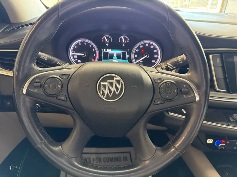 2018 Buick Enclave Essence