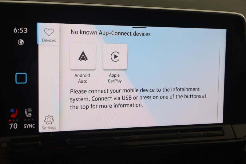 2024 Volkswagen Atlas Cross Sport SEL Premium R-Line 4Motion