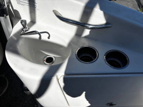 2008 Bayliner 265SB
