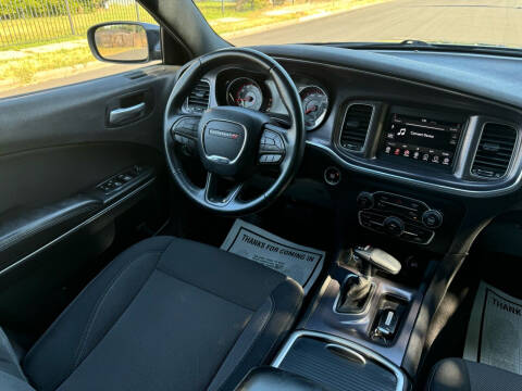 2018 Dodge Charger SXT